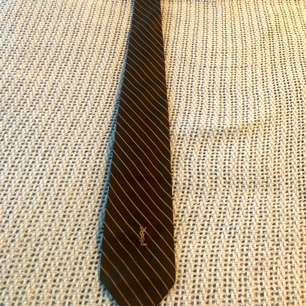 neck tie